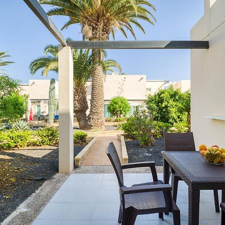Homeforguest Moderno Apartamento Con Piscina En Κοραλέχο Εξωτερικό φωτογραφία