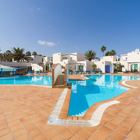 Homeforguest Moderno Apartamento Con Piscina En Κοραλέχο Εξωτερικό φωτογραφία