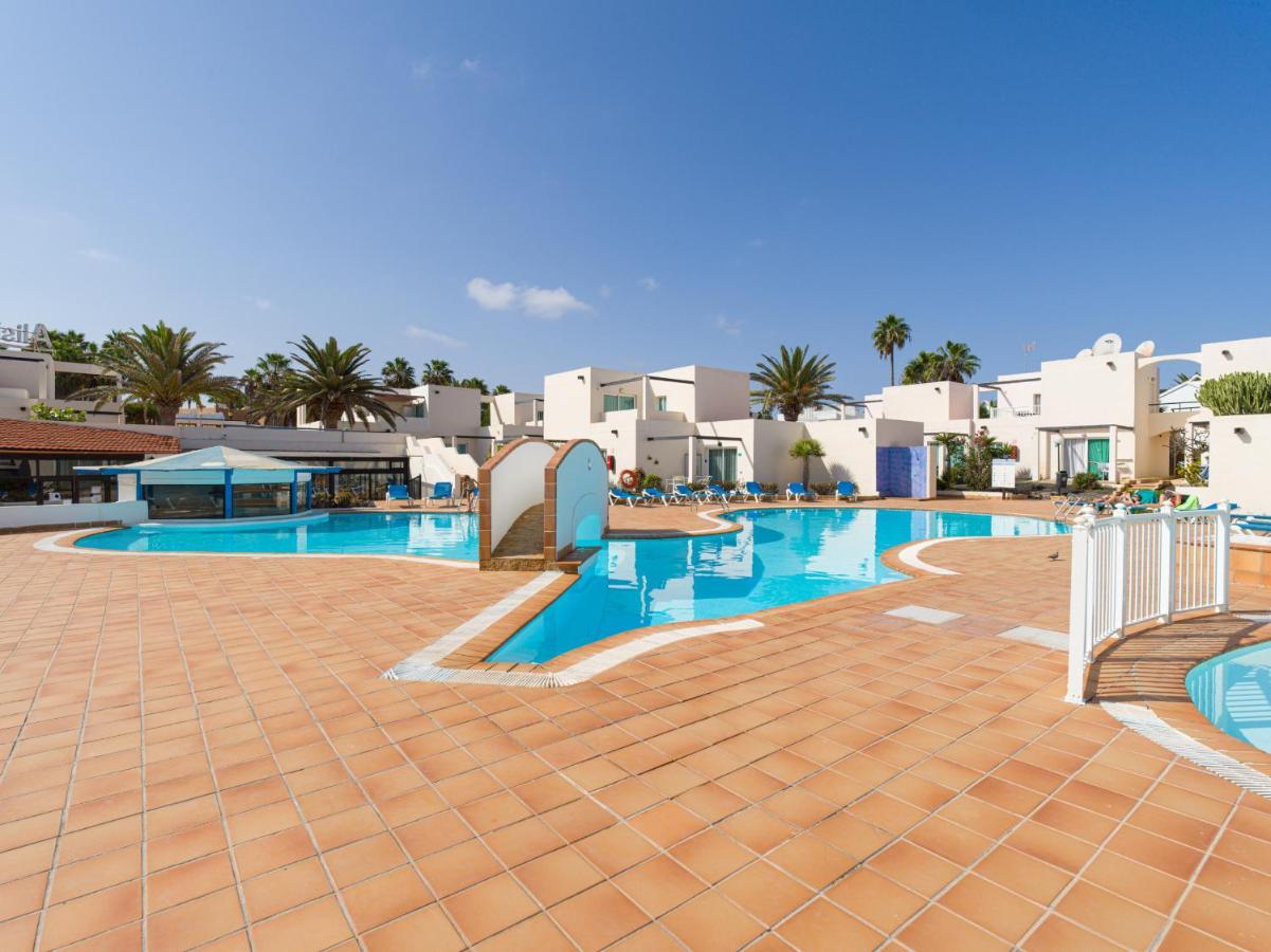 Homeforguest Moderno Apartamento Con Piscina En Κοραλέχο Εξωτερικό φωτογραφία