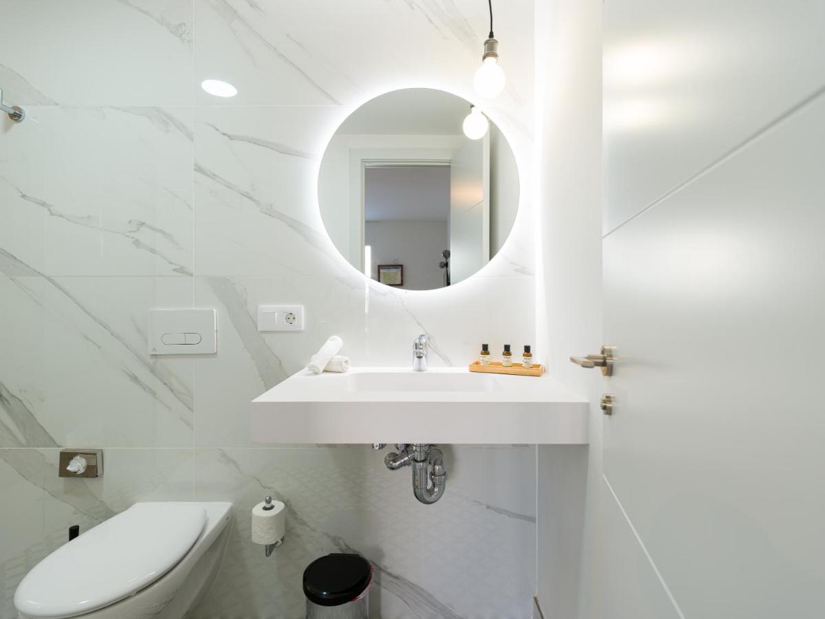 Homeforguest Moderno Apartamento Con Piscina En Κοραλέχο Εξωτερικό φωτογραφία