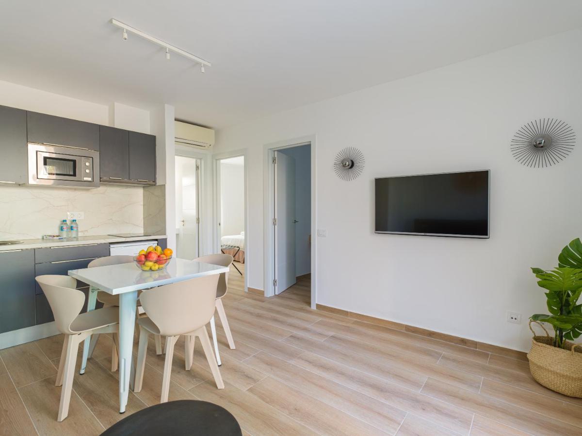 Homeforguest Moderno Apartamento Con Piscina En Κοραλέχο Εξωτερικό φωτογραφία