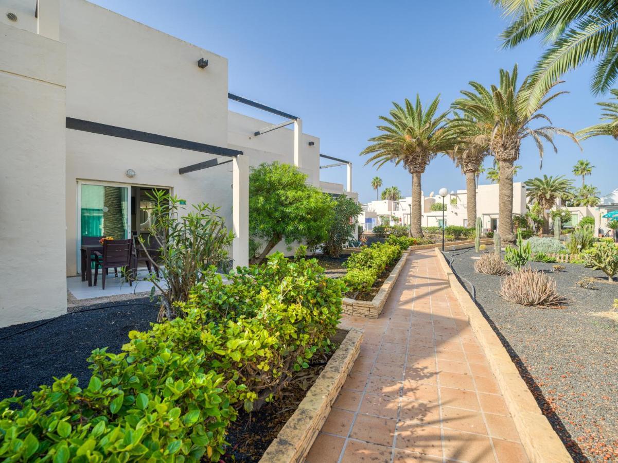 Homeforguest Moderno Apartamento Con Piscina En Κοραλέχο Εξωτερικό φωτογραφία