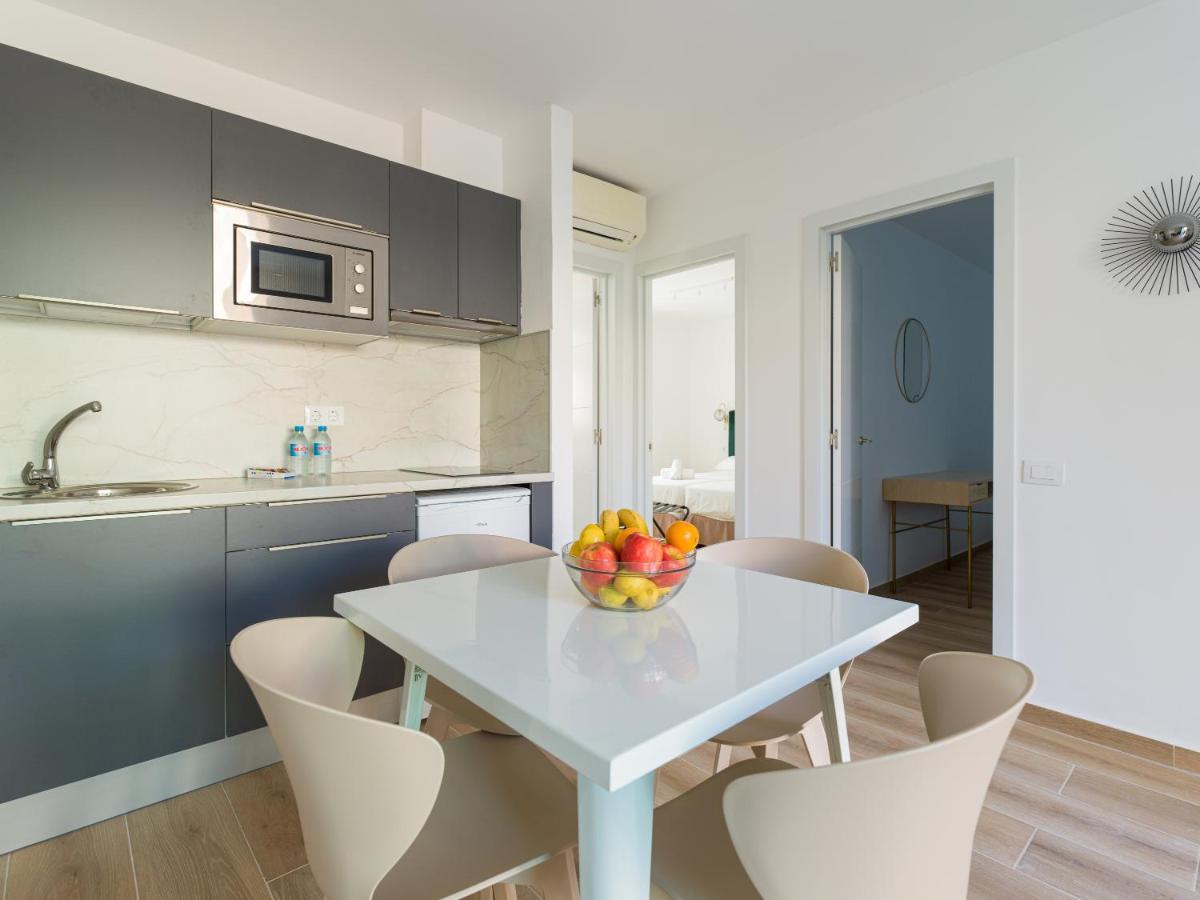 Homeforguest Moderno Apartamento Con Piscina En Κοραλέχο Εξωτερικό φωτογραφία