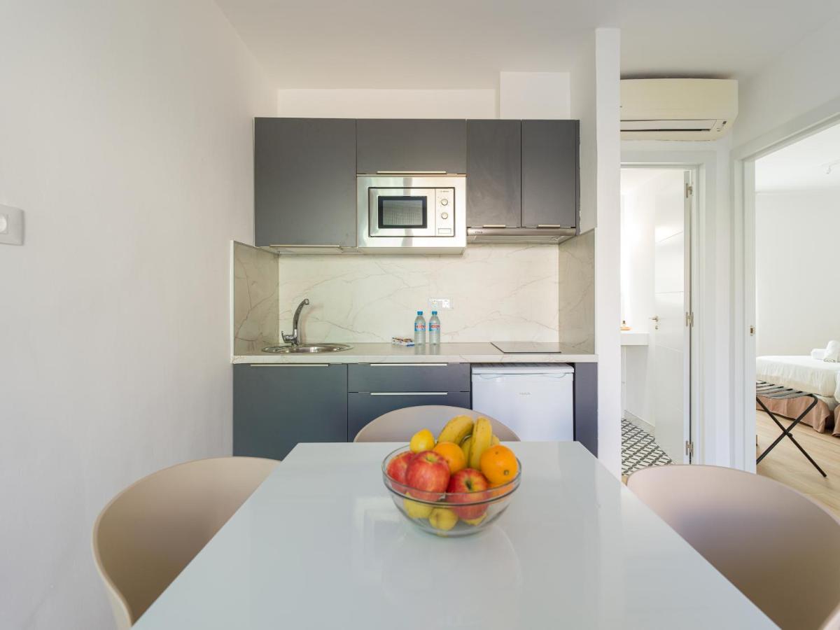 Homeforguest Moderno Apartamento Con Piscina En Κοραλέχο Εξωτερικό φωτογραφία