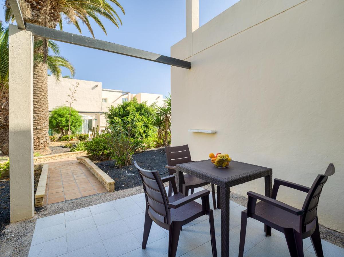 Homeforguest Moderno Apartamento Con Piscina En Κοραλέχο Εξωτερικό φωτογραφία